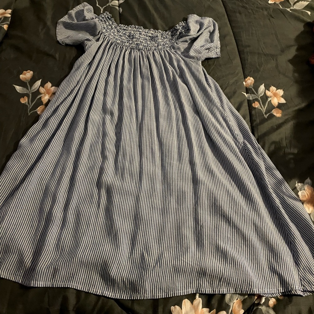Blue dress